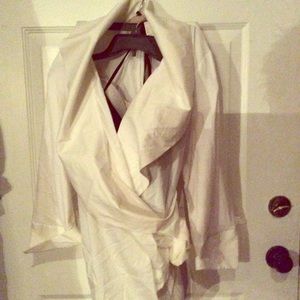 White dress shirt